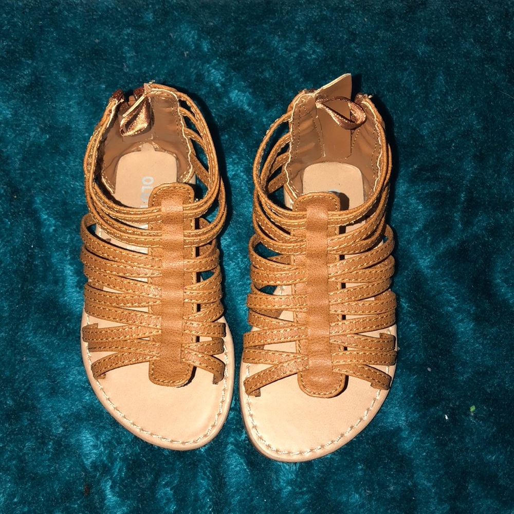 NWOT old navy tan sandals
